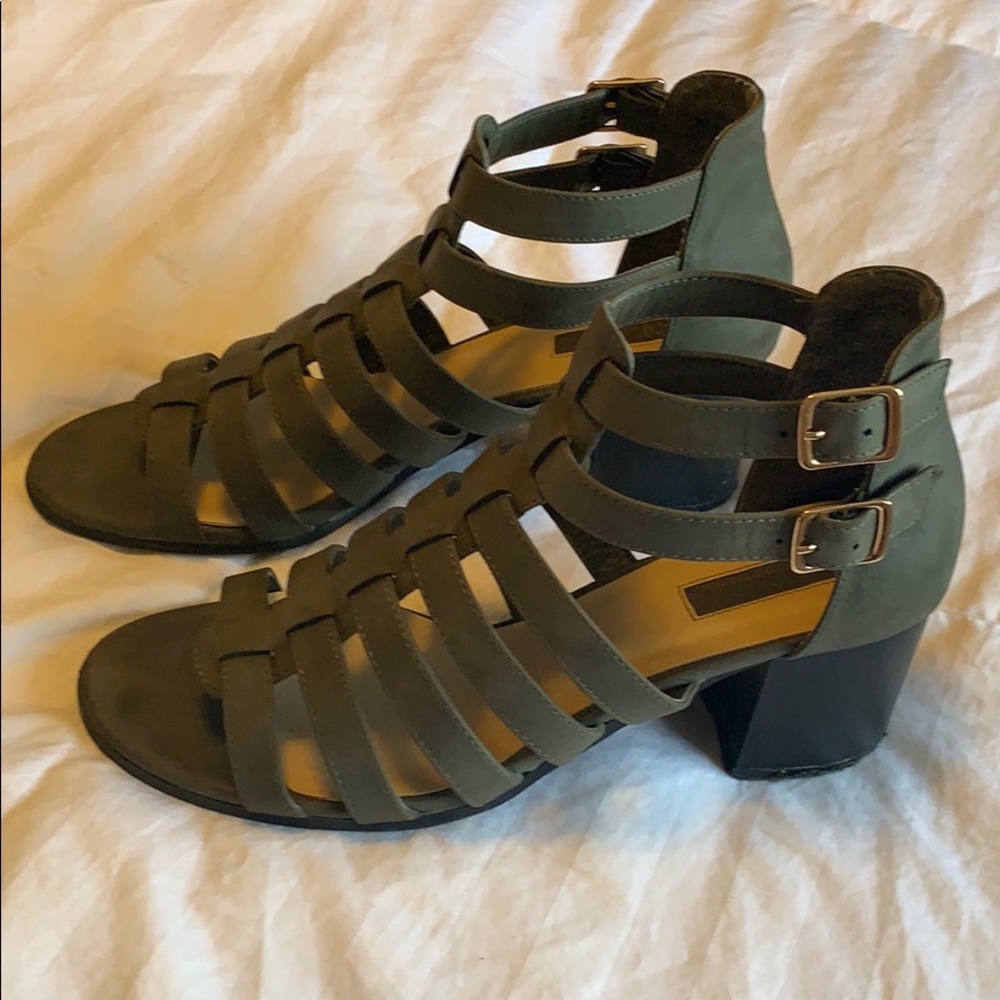 7.5 Forest Green Sandals